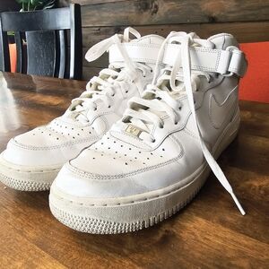Mens NIKE Air Force 1 Size 11